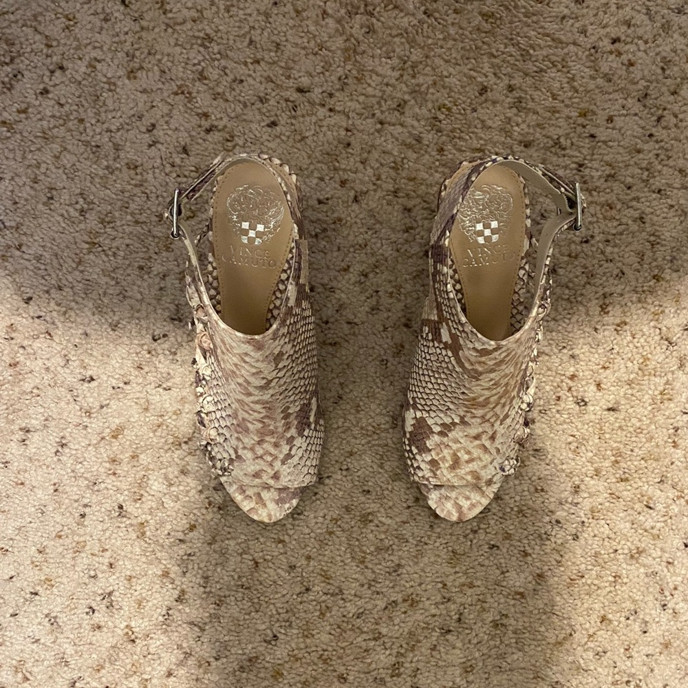 VC-Ankara Vince Camuto open snake skin shoes